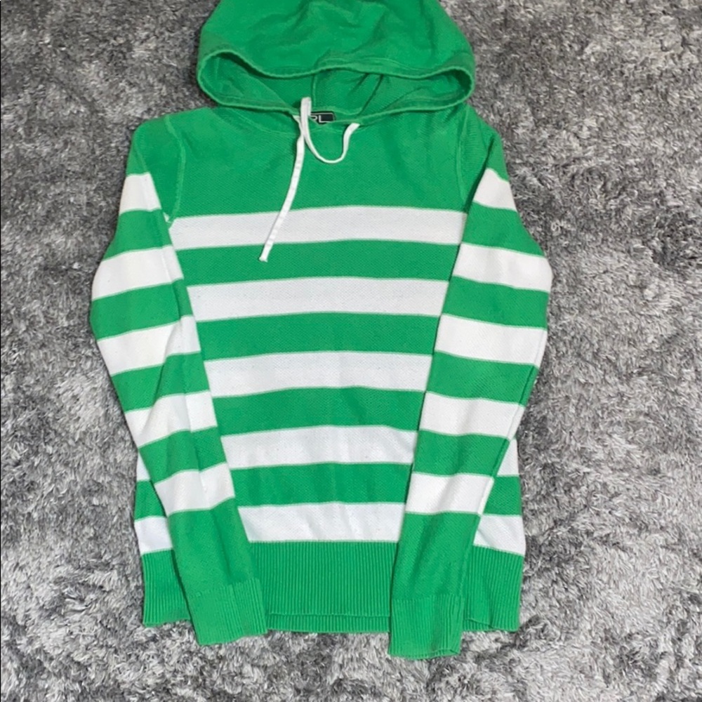 long sleeve with hood